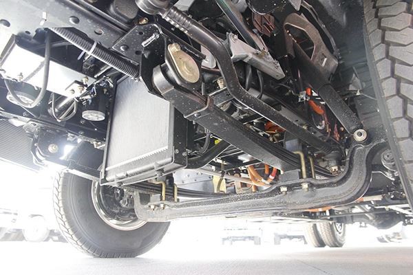 ISUZU EV100 электрлік жүк көлігі 16