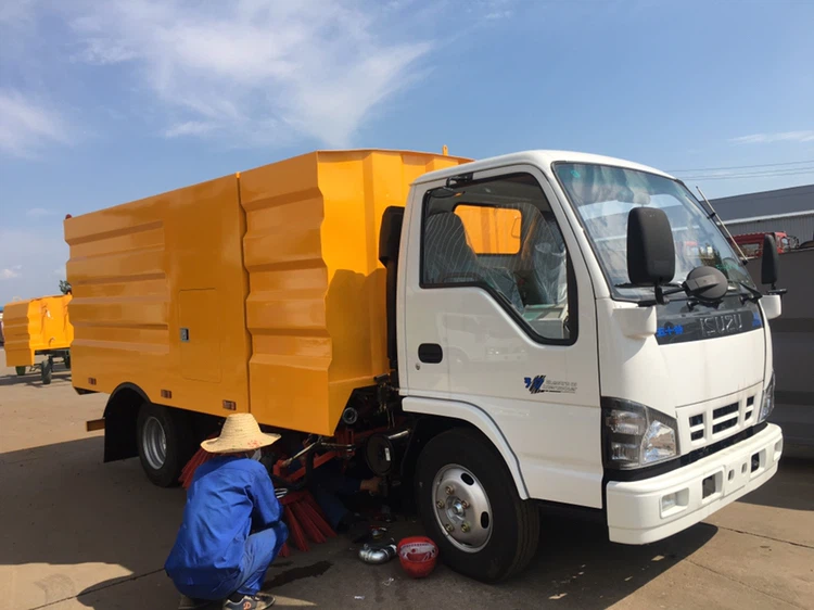 ISUZU Кеуекті көше тазалағыш автокөлігі (6)